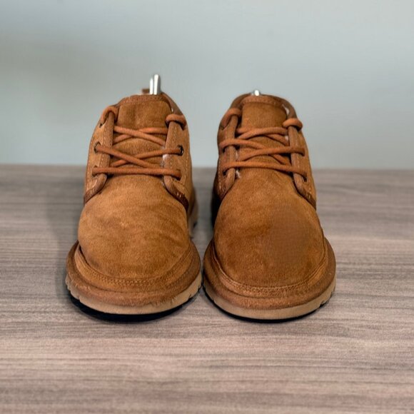 UGG Women's Neumel Suede Lace-Up Ankle Chukka Boots Size 6 - Picture 2 of 5